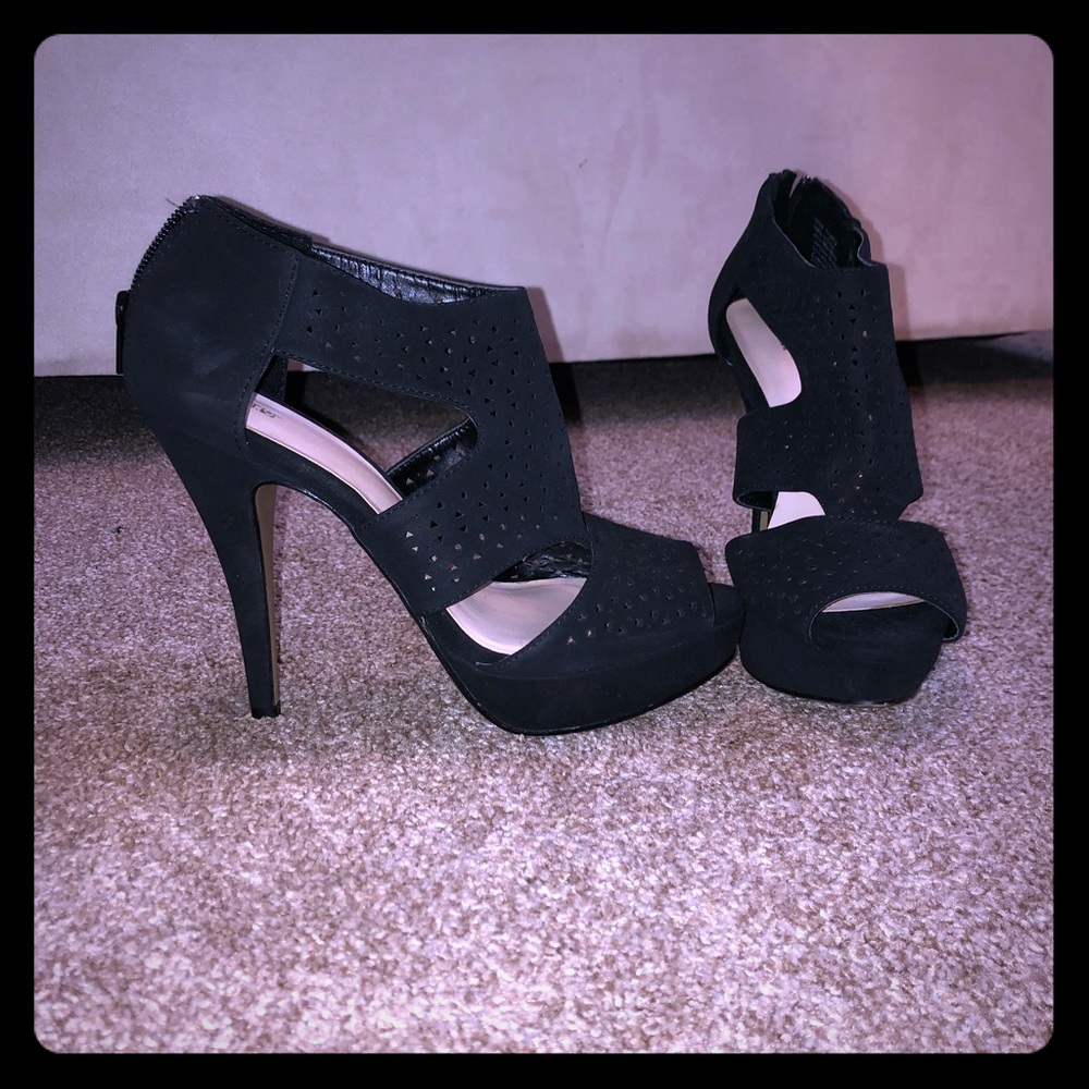 Black heels